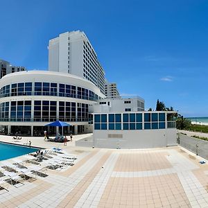 Seastays-Beachfront Apartments